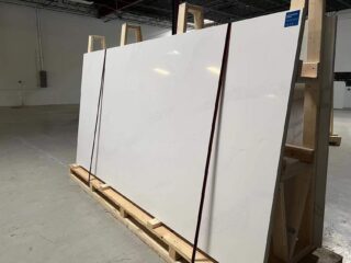 Quartz Slab Sample PMC1385(2) for KBIS